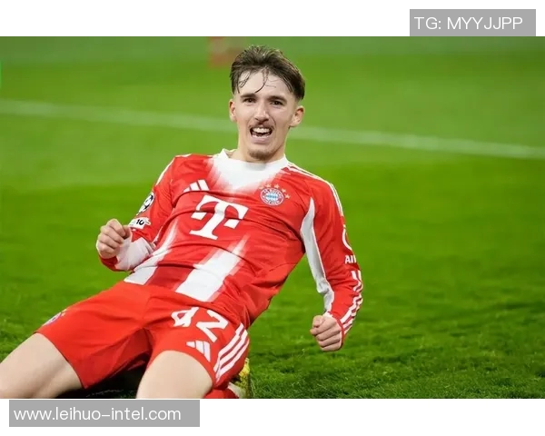 西甲激战：拜仁逆转波尔图上演惊天大逆转全场沸腾集锦回顾