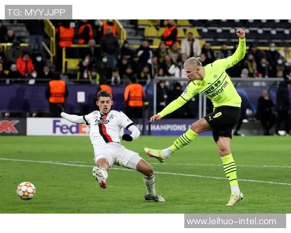 世界杯激战曼联与尤文图斯战平补时进球引发全场狂欢数据解析精彩瞬间