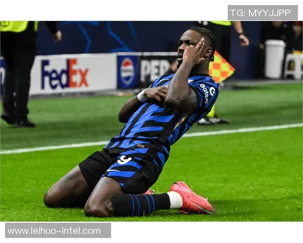 国米在足总杯中以3-0战胜多特蒙德创造历史冷门全场沸腾